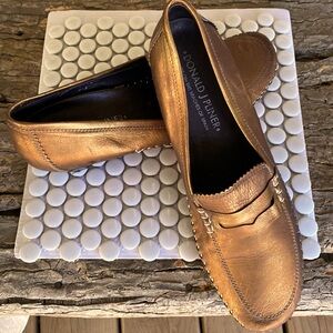 Donal J Pliner women’s loafer “Petra”.  Amazing bronze color for fall!